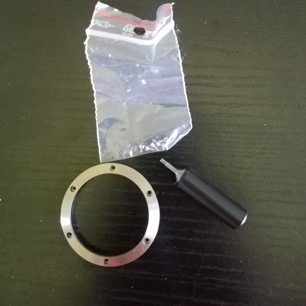 Automatic Watch With Interchangeable Bezel - image 2